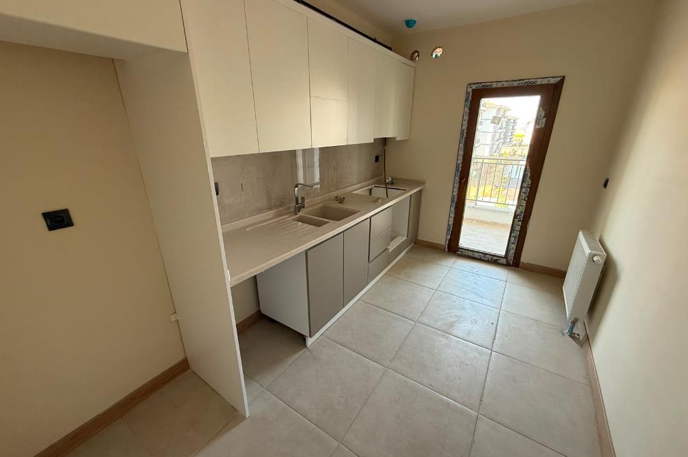 TOKİ KONUTLARINDA BOŞ BANKA DEVİRLİ 1.KAT 2+1 DAİRE