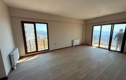 7.ETAP! KÖRFEZ MANZARALI KATTA EBENEYN BANYOLU GENİŞ TİP 2+1