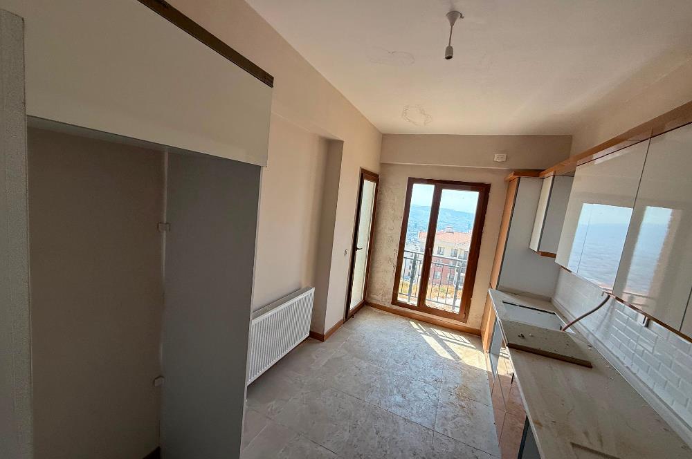 7.ETAP! KÖRFEZ MANZARALI KATTA EBENEYN BANYOLU GENİŞ TİP 2+1