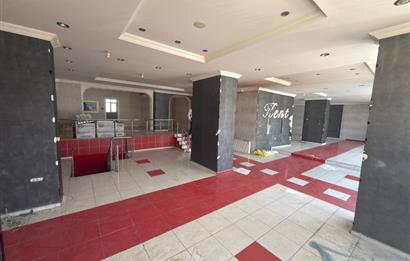 NATO YOLU CADDESİ ÜZERİNDE 260 M² YÜKSEK TABELA DEĞERLİ KİRALIK