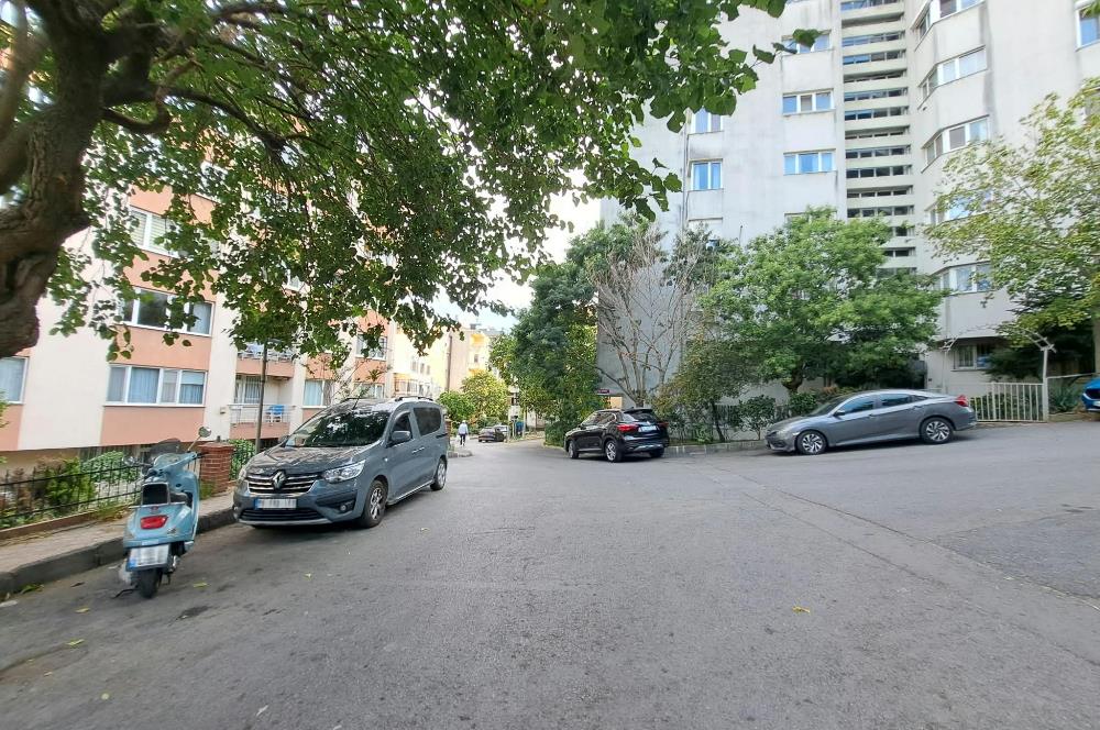 Metro İstasyonu Yakını Geniş Ferah 115 m² 3+1 Kiralık Daire