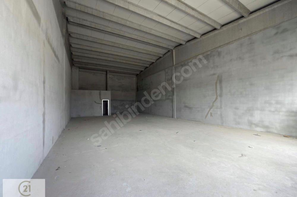 bahçesaray sanayi sitesinde kiralık 200m2 dükkan