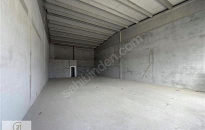 bahçesaray sanayi sitesinde kiralık 200m2 dükkan