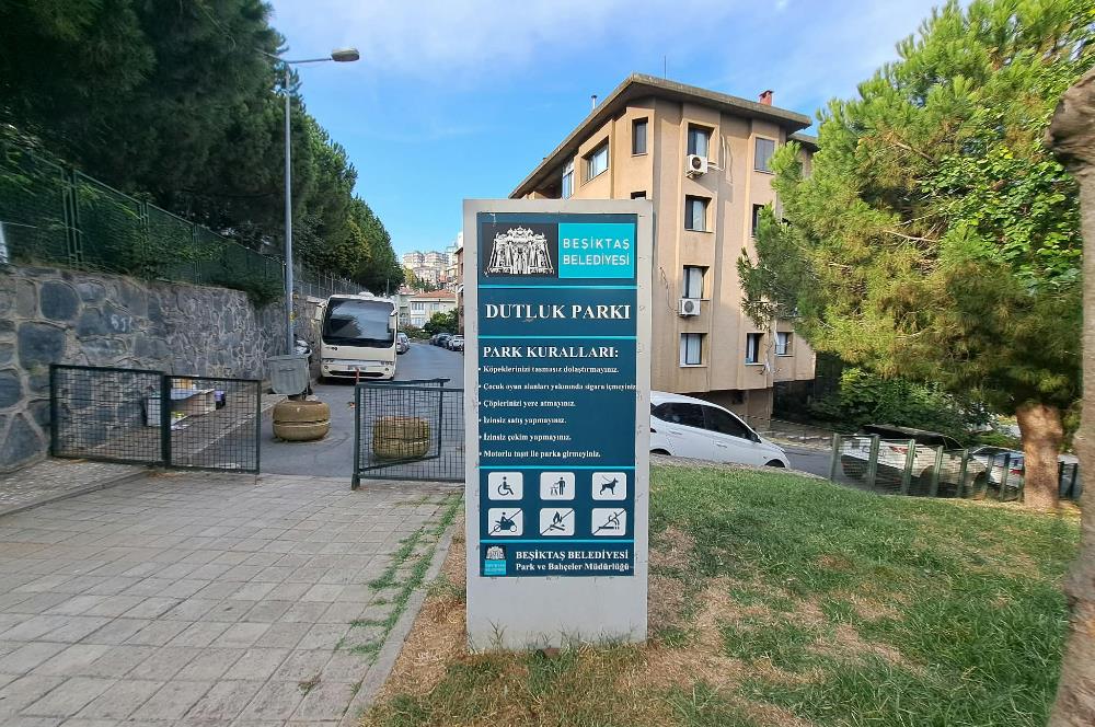 Metro İstasyonu Yakını Geniş Ferah 115 m² 3+1 Kiralık Daire