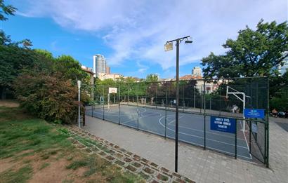Metro İstasyonu Yakını Geniş Ferah 115 m² 3+1 Kiralık Daire