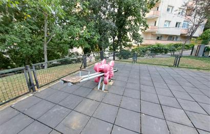 Metro İstasyonu Yakını Geniş Ferah 115 m² 3+1 Kiralık Daire