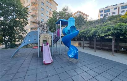 Metro İstasyonu Yakını Geniş Ferah 115 m² 3+1 Kiralık Daire