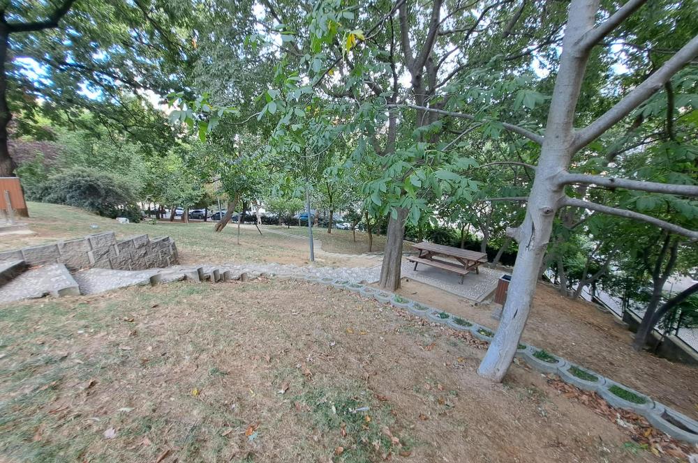 Metro İstasyonu Yakını Geniş Ferah 115 m² 3+1 Kiralık Daire