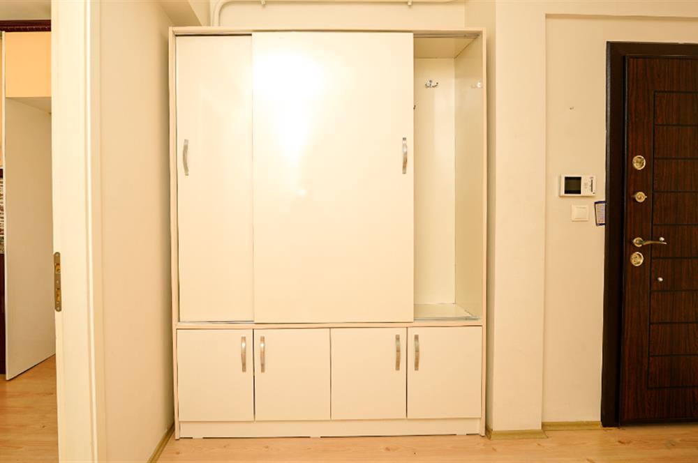 C21 Cius; Hisar'da Caminin karşısında 3+1 Kiralık Daire