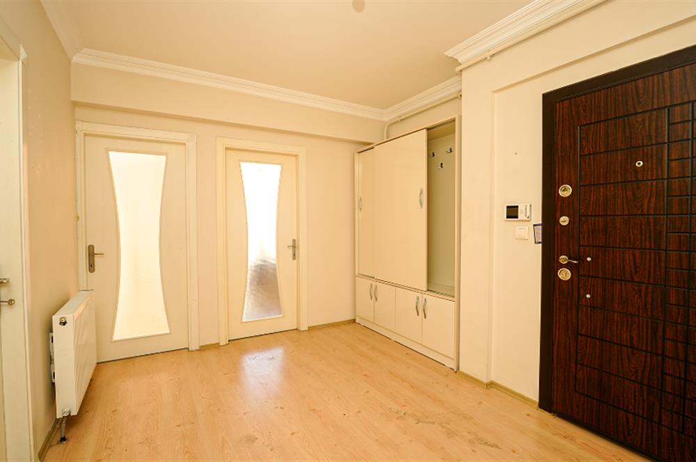C21 Cius; Hisar'da Caminin karşısında 3+1 Kiralık Daire
