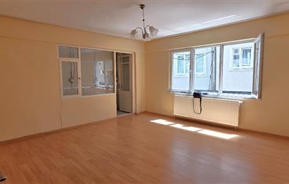 C21 Cius; Ahmet Süren Meydanı Dükkan Üstü 3+1 Kiralık Daire