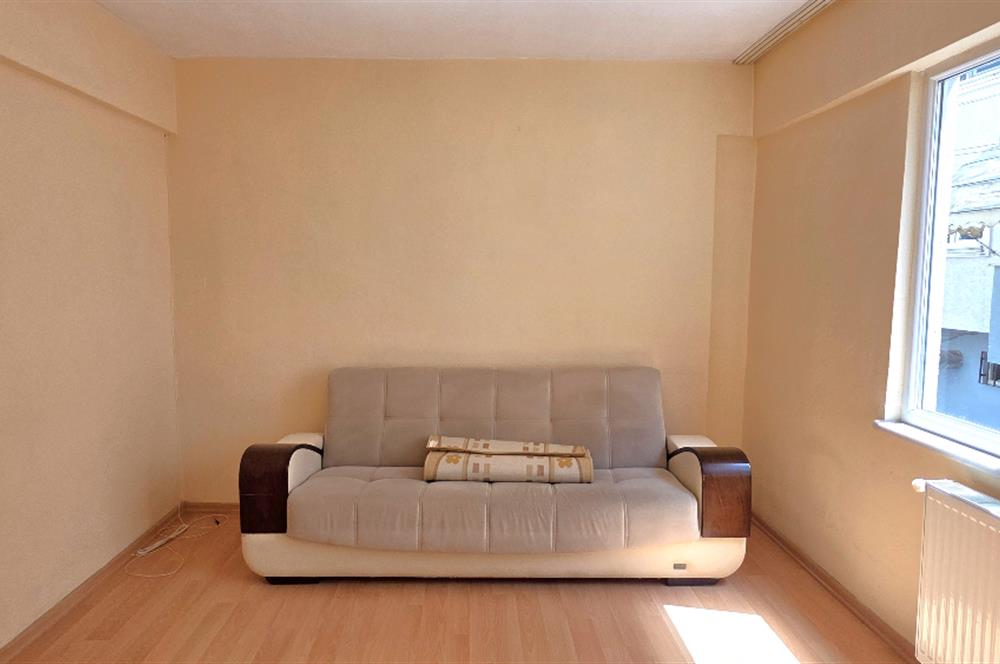 C21 Cius; Ahmet Süren Meydanı Dükkan Üstü 3+1 Kiralık Daire