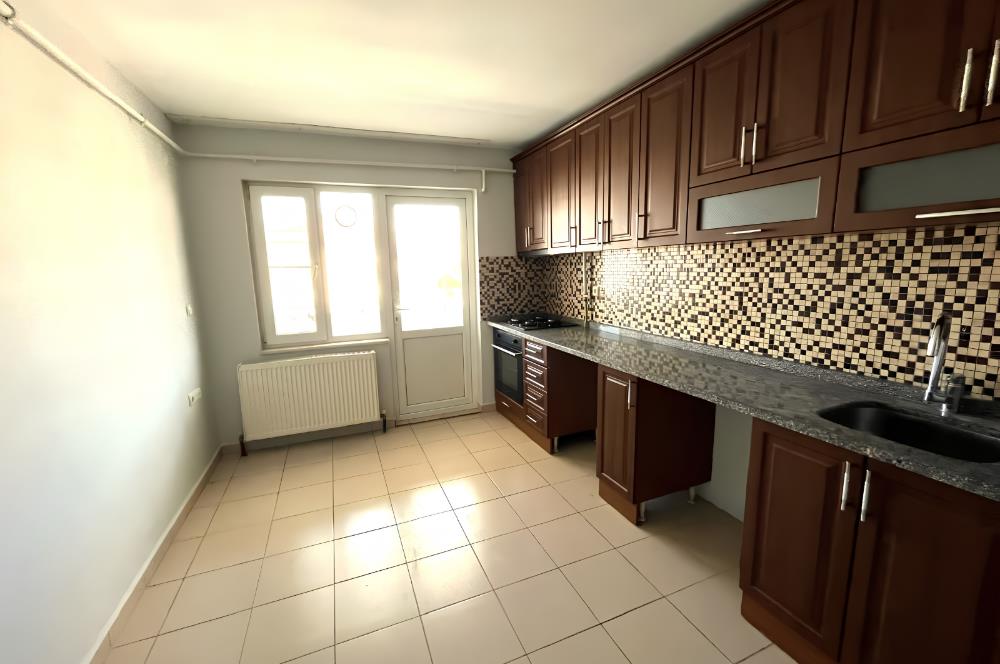 C21 Bal'dan Paşaalanı Mah.'de Arakat Kiralık 3+1 Daire