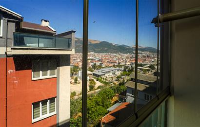 C21 Cius; Hisar'da Caminin karşısında 3+1 Kiralık Daire