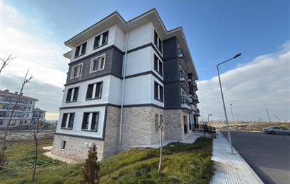 ÇORLU MUHİTTİN TOKİ'DE 2+1 KİRALIK DAİRE 