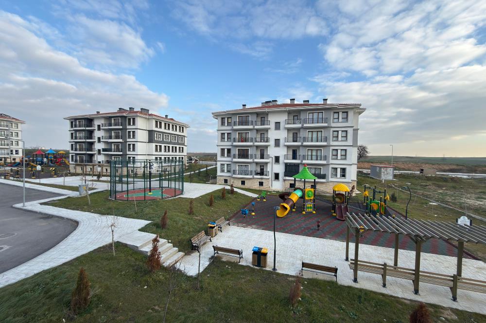ÇORLU MUHİTTİN TOKİ'DE 2+1 KİRALIK DAİRE 