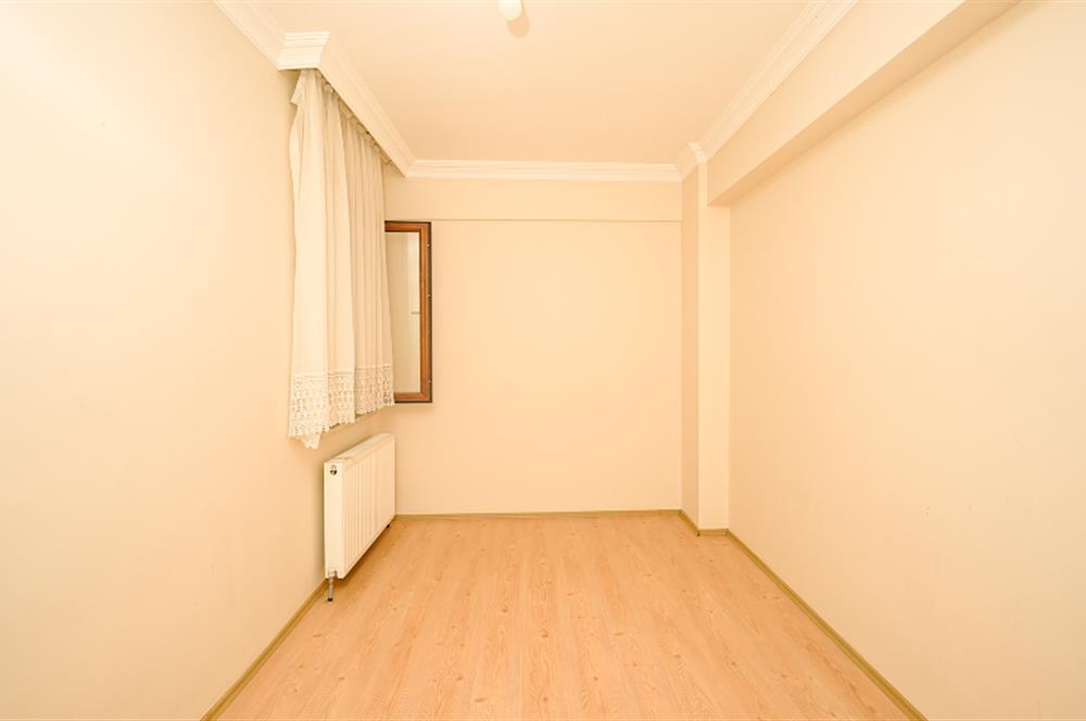 C21 Cius; Hisar'da Caminin karşısında 3+1 Kiralık Daire