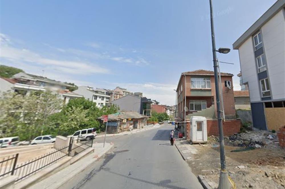 ÜSKÜDAR BURHANİYE'DE CADDE ÜZERİ 5 KAT KONUT İMARLI FIRSAT ARSA