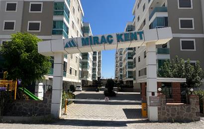 Miraç Kent Sitesinde 3+1 Krediye Uygun Satılık Daire
