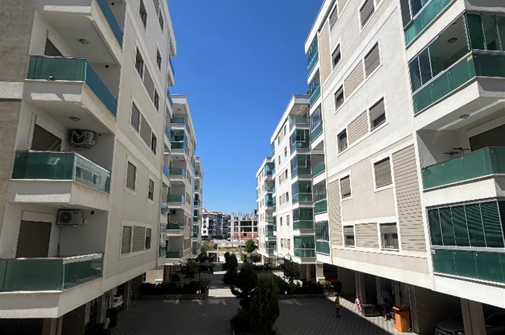 Miraç Kent Sitesinde 3+1 Krediye Uygun Satılık Daire