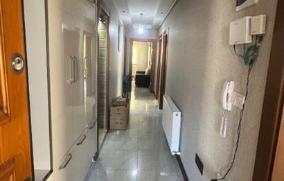 Ergenekon mahallesinde 3+1 145m2 satılık daire