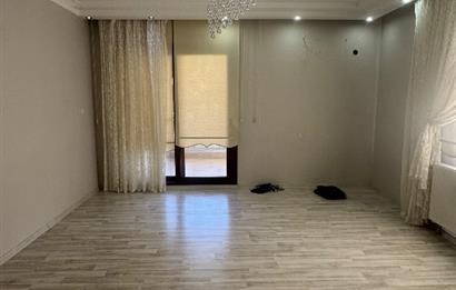 Ergenekon mahallesinde 3+1 145m2 satılık daire