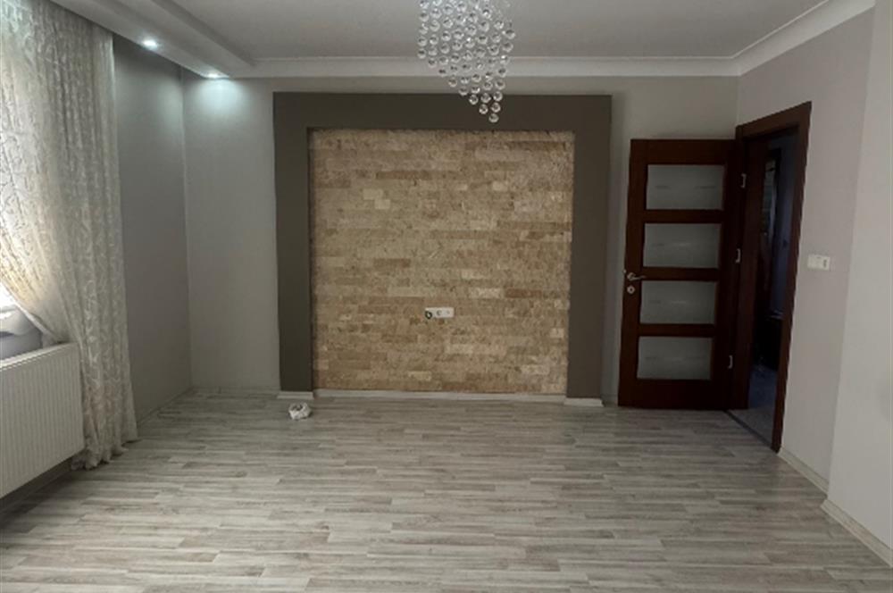 Ergenekon mahallesinde 3+1 145m2 satılık daire