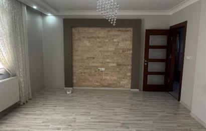 Ergenekon mahallesinde 3+1 145m2 satılık daire