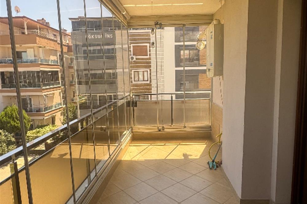 Ergenekon mahallesinde 3+1 145m2 satılık daire
