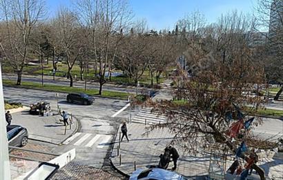 Barbaros Bulvarı'nda Satılık 50m² Ofis (WC+Mutfaklı)