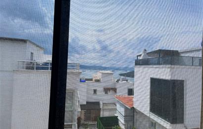 Milas Kıyıkışlacık Selkent Sitesi'nde Deniz Manzaralı Villa