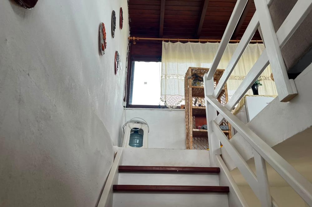 Milas Kıyıkışlacık Selkent Sitesi'nde Deniz Manzaralı Villa
