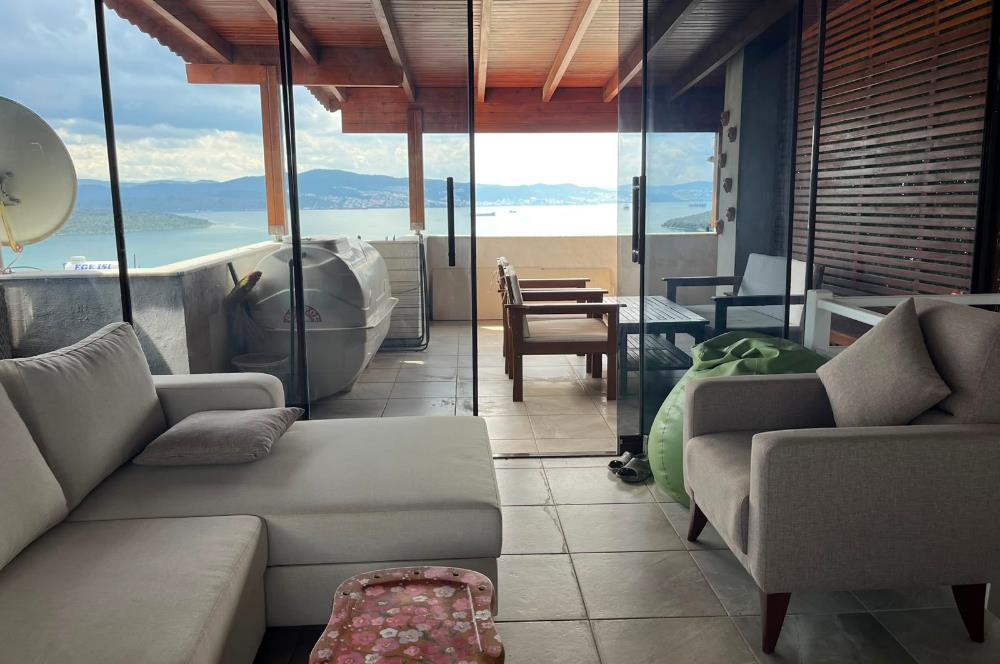 Milas Kıyıkışlacık Selkent Sitesi'nde Deniz Manzaralı Villa