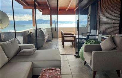 Milas Kıyıkışlacık Selkent Sitesi'nde Deniz Manzaralı Villa