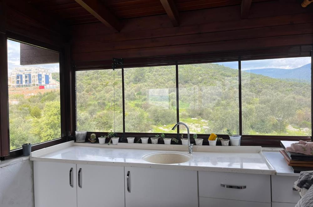 Milas Kıyıkışlacık Selkent Sitesi'nde Deniz Manzaralı Villa