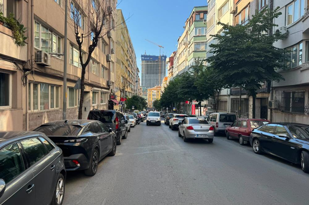 SIRACEVİZLER ÜZERİNDE BAKIMLI BİNADA NET 120M2 3+1