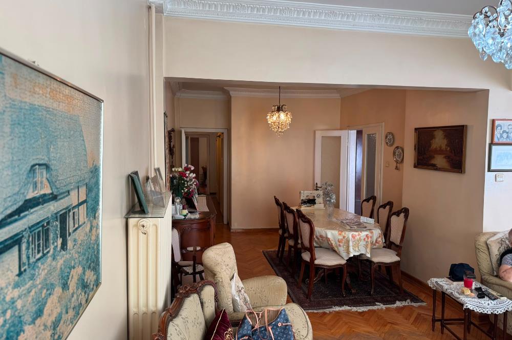 SIRACEVİZLER ÜZERİNDE BAKIMLI BİNADA NET 120M2 3+1