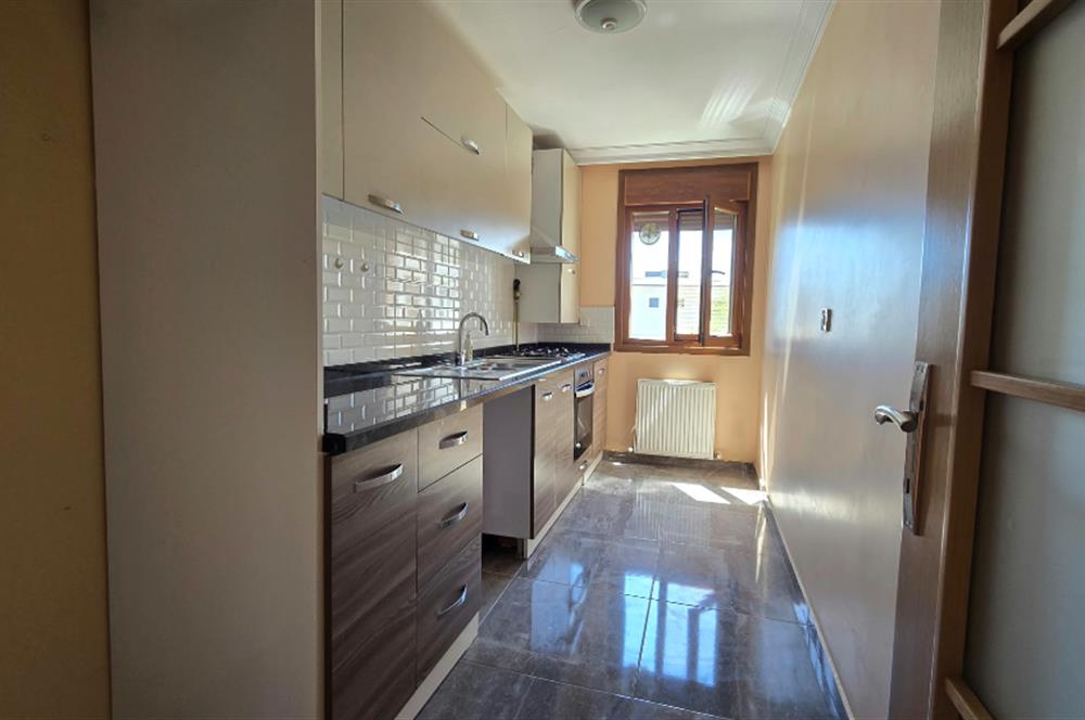 SALACAKTA DENİZ MANZARALI,SESSİZLİĞİN İÇİNDE MODERN SATILIK 2+1