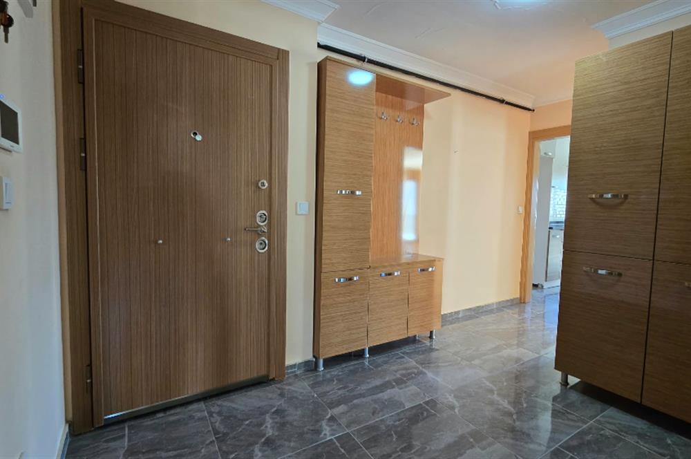 SALACAKTA DENİZ MANZARALI,SESSİZLİĞİN İÇİNDE MODERN SATILIK 2+1