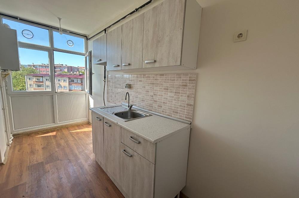YENİŞEHİR MAHALLESİ REYHAN CADDESİ ARAKAT 2+1 KİRALIK DAİRE