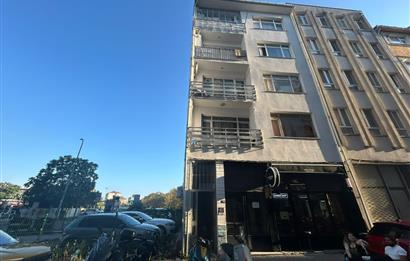Kadıköy Osmanağa'da 2+1 Daire: Marmaray ve Metro Yakınında