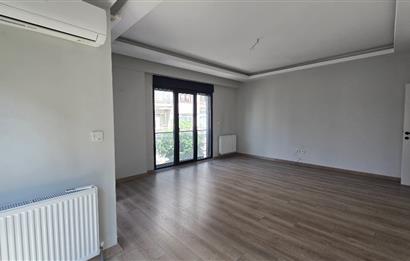 BEŞİKTAŞ MERKEZ'DE, YENİ, EBEVEYN BANYOLU, 3+1 KİRALIK DAİRE!