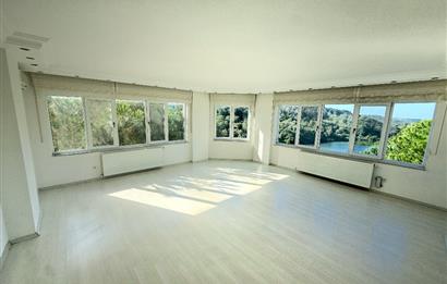Medyakent Sitesi'nde İçi Full Yenilenmiş Göl Manzaralı 3+1 Daire