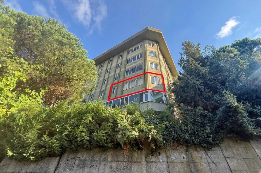 Medyakent Sitesi'nde İçi Full Yenilenmiş Göl Manzaralı 3+1 Daire
