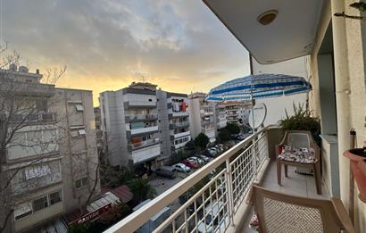 Karşıyaka Demirköprü'de Merkezi Konumda Kiralık 2+1 Daire