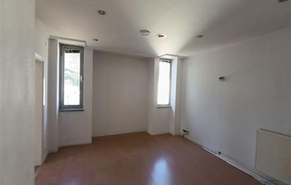 C21 LOFT’TAN ANKARA ASFALTI ÜZERİNDE TİCARİ POTANSİYELİ YÜKSEK SATILIK KOMPLE İŞYERİ