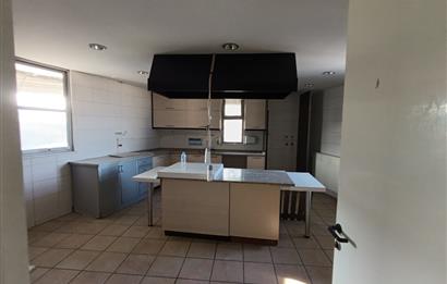 C21 LOFT’TAN ANKARA ASFALTI ÜZERİNDE TİCARİ POTANSİYELİ YÜKSEK SATILIK KOMPLE İŞYERİ