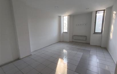 C21 LOFT’TAN ANKARA ASFALTI ÜZERİNDE TİCARİ POTANSİYELİ YÜKSEK SATILIK KOMPLE İŞYERİ