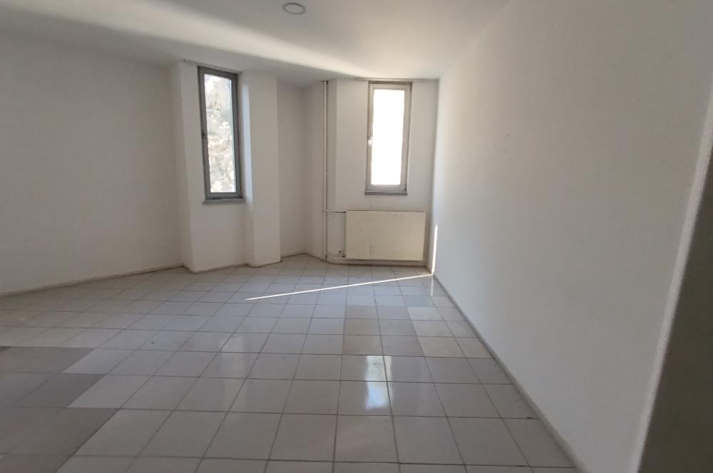 C21 LOFT’TAN ANKARA ASFALTI ÜZERİNDE TİCARİ POTANSİYELİ YÜKSEK SATILIK KOMPLE İŞYERİ
