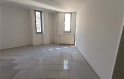 C21 LOFT’TAN ANKARA ASFALTI ÜZERİNDE TİCARİ POTANSİYELİ YÜKSEK SATILIK KOMPLE İŞYERİ